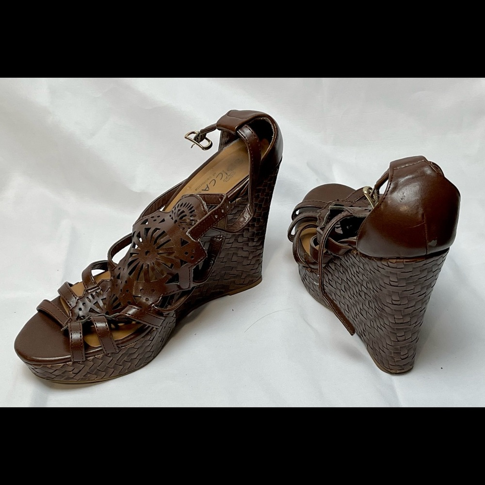 Pair of Brown Leather Sbicca Wedges Size 8